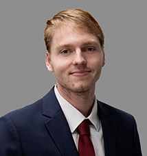 Kai-Zlatnik-Accounting-Cushman-Wakefield-Iowa-Commercial-Advisors